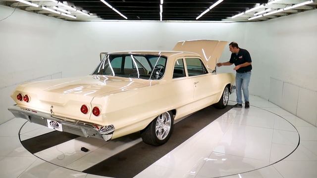 1963 Chevrolet Biscayne for sale at Volo Auto Museum (V18723) смотреть онлайн