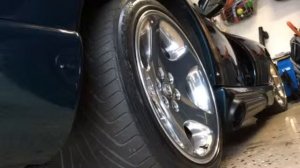 Dodge Viper (1994) RT/10 stock exhaust sound
