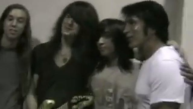 Me (Nick Bell) Getting a surprise gift from George Lynch смотреть онлайн