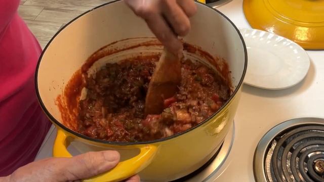 Let’s Make Chili Mac & Cheese | Never To Old For School смотреть онлайн