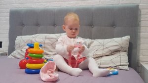 РАЗВИТИЕ РЕБЕНКА в ПОЛТОРА ГОДИКА. Диане 1,6 -верится с трудом.