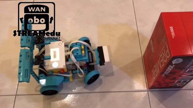 L01 LEGO Education SPIKE PRIME - F1 RACING CAR / F1 跑车 смотреть онлайн