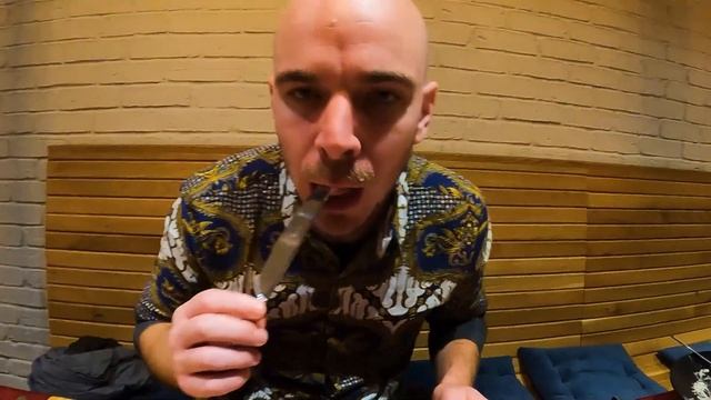 Trying 5 most popular Romanian desserts! 🇷🇴 смотреть онлайн