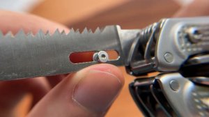 Adding thumbstuds to the Leatherman Free P4 and Arc