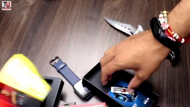 Boat Storm Smartwatch | Fashion and Fitness watch | Blue watch смотреть онлайн