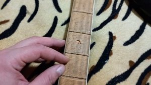 Реставрация бас гитары Урал. можно ли сделать из говна конфетку?
