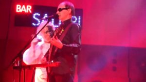 Пикник-Говорит и показывает (ЦДХ 08.04.2013)