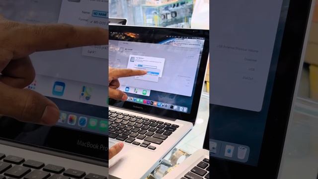 Part 1. How to install macOS 11.7.10 Big Sur version in MacBook How to update Mac old version ? смотреть онлайн
