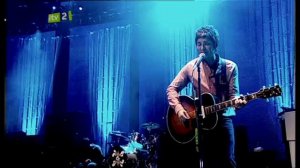 Half The World Away - Oasis (iTunes Festival 2009)