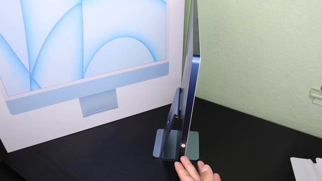 NEW Blue Imac 24" Unboxing & Review!! **BEST COMPUTER?!** смотреть онлайн