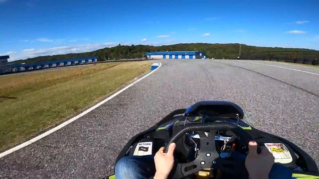 AMP Karting 2021-10-13 Heat 3 смотреть онлайн