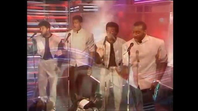 The Mac Band - Roses Are Red смотреть онлайн