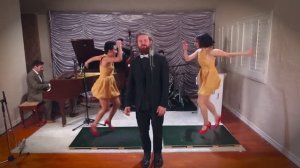 Umbrella - Casey Abrams & The Sole Sisters (Vintage Singin', Rihanna Cover)