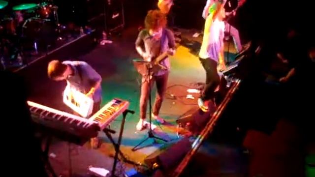 "She Likes (Bittersweet Love)" - Forever the Sickest Kids смотреть онлайн