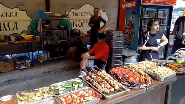Дніпро 2017 Тернопільська Корчма на дні Міста Дніпро. смотреть онлайн