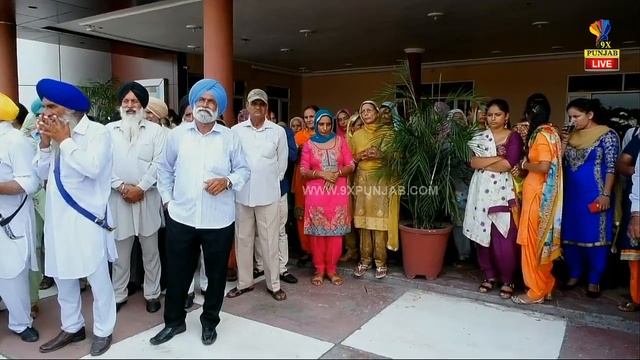 .LIVE WEDDING FROM GARHI KANOOGO(SBS NAGAR) смотреть онлайн