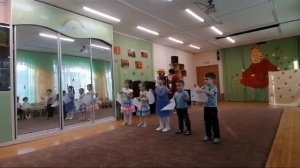 Оркестр с шуршащей бумагой старшая гр.