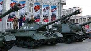 Погрузка на трал тяжелого танка ИС-3М, Сапожковская площадь, 10 мая 2015 года