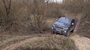 Jeep Grand Cherokee Wk2 5,7 HEMI 32" Bfg AT - Wilków