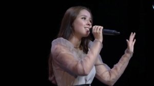 Кристина Горбунова, 19 лет, "Белое небо" (Тина Кароль)