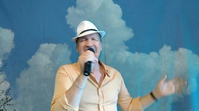 Ромарио - Зачарованная смотреть онлайн