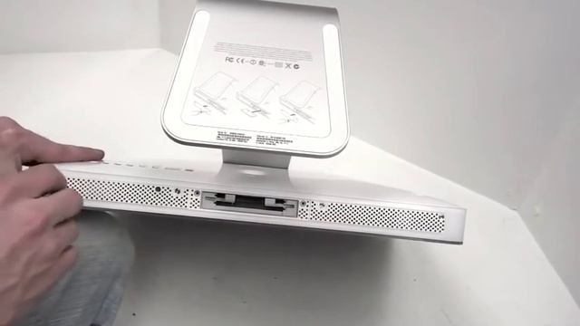 How to Open a 17" Intel iMac and Remove the Ram and Bezel смотреть онлайн