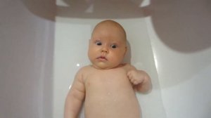 Ребенку 3 месяца. Наши умения.