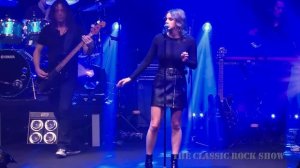 Fleetwood Mac "Dreams" performed by The Classic Rock Show