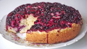 Пирог за 5 минут с  черной смородиной_Вкусно и просто