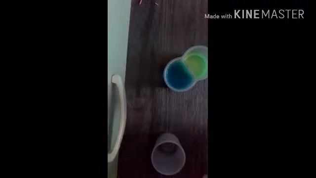 Вау вода светится! Как? смотреть онлайн