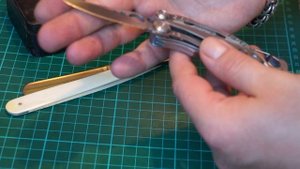 Ножи Leatherman сталь 154 CM хрупкость