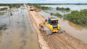 Строительство, восстановление дороги продолжается