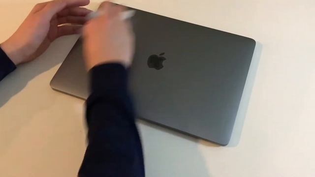 Unboxing/Application || Slickwraps Natural Series Skin || MacBook Pro w/ Touchbar смотреть онлайн