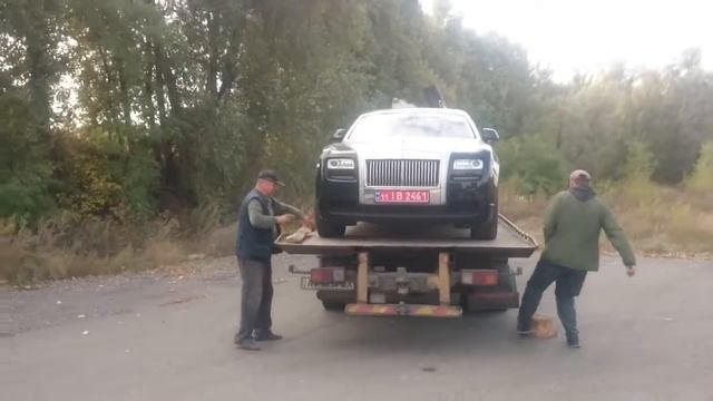 Тонкости перевозки нестандартного груза (автомобиль Rolls-Royce Ghost) смотреть онлайн