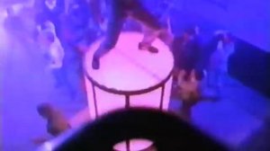 MC Hammer - Here Comes The Hammer (Video)