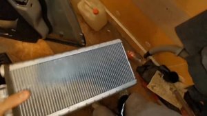 Замена радиатора отопителя ("печки") Land Rover Range Rover Sport 06