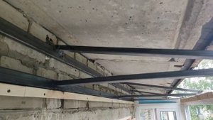 Крыша на балкон последнего этажа в г.Королёв Московская область/Козырёк над балконом/Установка крыши