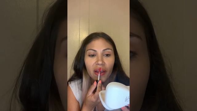 MAC Unboxing:: New MAC Versicolor Lip Stain смотреть онлайн