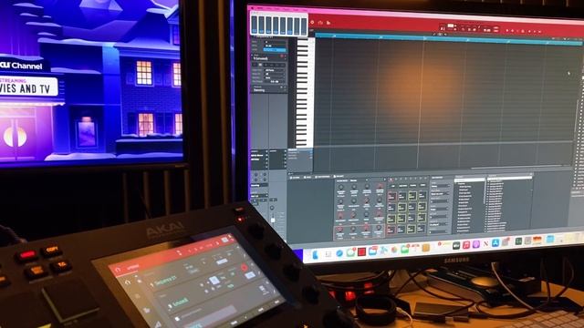 M1 Mac mini base, using to determine the next computer. Focused on MPC desktop смотреть онлайн