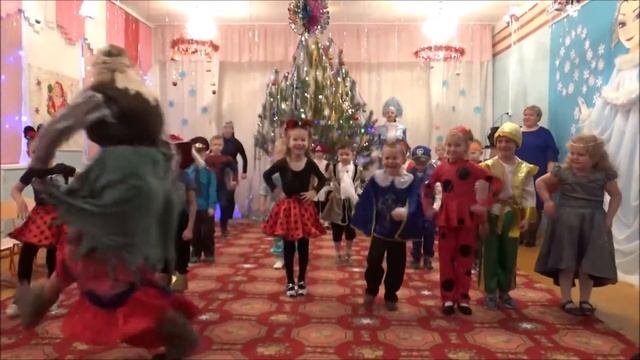 новый год пчёлка 2019 20 г смотреть онлайн