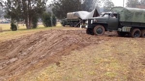 Studebaker US6 — трёхосный грузовой автомобиль фирмы Studebaker Corporation