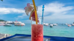 Таймлапс в районе пирса острова Пхи Пхи Дон.  16/10/24 Phi Phi Don