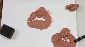 Sculpture Tutorial: Bottled-Face Makeup