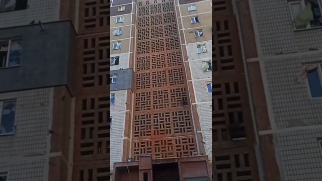 Новости города Угледара! Дома на Молодёжке сейчас! смотреть онлайн