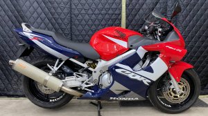 Осмотр Honda CBR600F4i (2003)