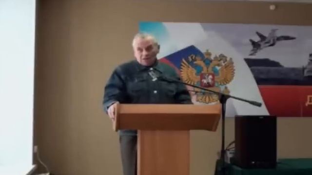 ДК 1. Десоветизация: что это такое и чем грозит стране?