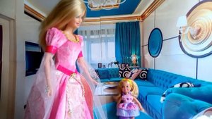 Кукла Барби Мультик для девочек, Платья для Барби какое выбрать? Видео с куклами Барби на русском