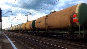 "Две десятки!" Электровозы ВЛ10У-404 с перегоняемым ВЛ10-920 с грузовым поездом, платформа 341 км