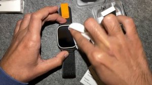 Installing a Spigen Glas.tR EZ Fit Screen Protector on my Apple Watch Ultra