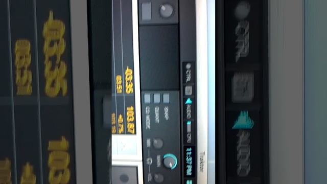 Macbook air 11.6, 1.6Ghz, 4GBRam_ Running Traktor смотреть онлайн